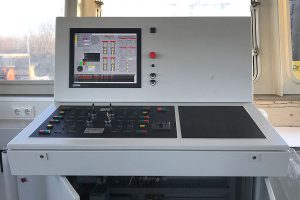 Operating panel running Muns Operating System